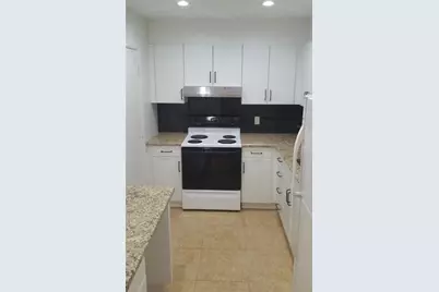 4606 W Gray Street #110, Tampa, FL 33609 - Photo 4