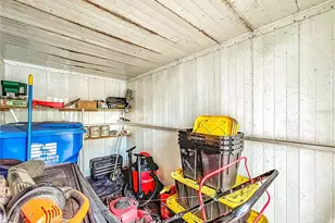 3201 Melton St N, Saint Petersburg, FL 33703 - Photo 26