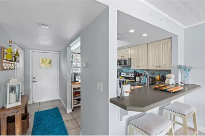 11650 Capri Circle S #108, Treasure Island, FL 33706 - Photo 8