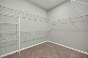 9240 Derbyshire Dr, Parrish, FL 34219 - Photo 24