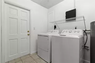 4115 E 97th Ave, Tampa, FL 33617 - Photo 14