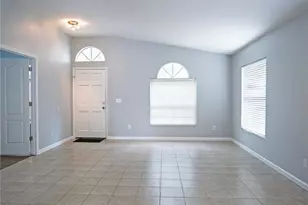 4768 Ridgemoor Cir, Palm Harbor, FL 34685 - Photo 2