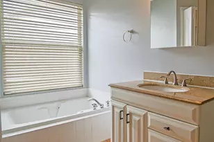 4768 Ridgemoor Cir, Palm Harbor, FL 34685 - Photo 20