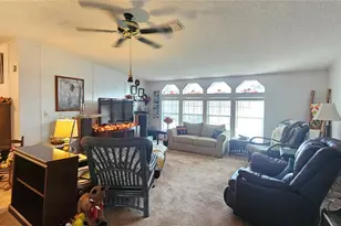 8210 Bull Run Dr, New Port Richey, FL 34653 - Photo 14