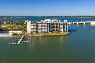 450 Treasure Island Causeway, Treasure Island, FL 33706 - Photo 30