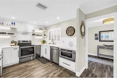 196 1st Street W, Tierra Verde, FL 33715 - Photo 38