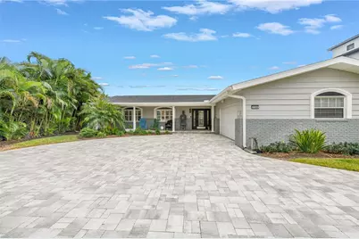 196 1st Street W, Tierra Verde, FL 33715 - Photo 2