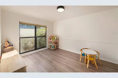 4005 Dellbrook Drive, Tampa, FL 33624 - Photo 12