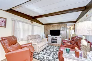 5315 Antigua Dr, Zephyrhills, FL 33541 - Photo 34