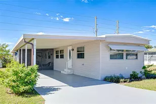 5315 Antigua Dr, Zephyrhills, FL 33541 - Photo 4