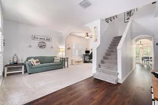 4204 Harbor Lake Dr, Lutz, FL 33558 - Photo 6