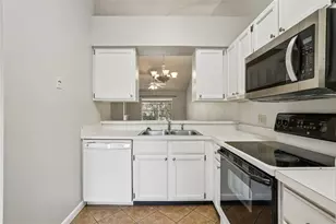 128 Reserve Cir, Oviedo, FL 32765 - Photo 14