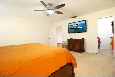 547 Oleander Way S, Saint Petersburg, FL 33707 - Photo 26