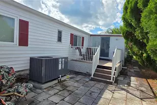 5244 Mohawk St, Zephyrhills, FL 33542 - Photo 8