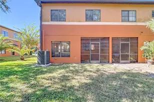 1046 Tullamore Dr, Wesley Chapel, FL 33543 - Photo 38