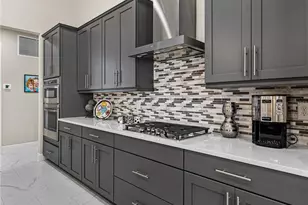 13922 Carryback Dr, Dade City, FL 33525 - Photo 22