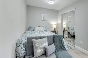 8734 Osage Dr, Tampa, FL 33634 - Photo 6