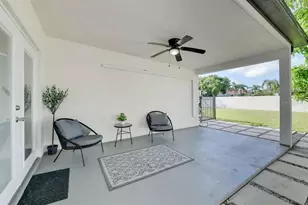 8734 Osage Dr, Tampa, FL 33634 - Photo 46