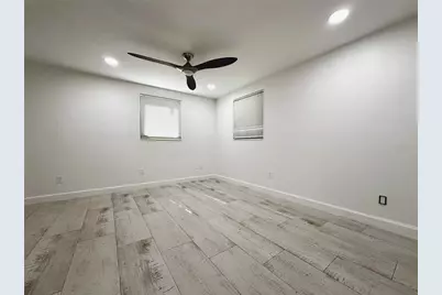 6507 Elliot Drive, Tampa, FL 33615 - Photo 20