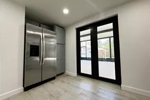 6507 Elliot Dr, Tampa, FL 33615 - Photo 12