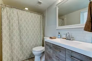 90 S Highland Ave, Tarpon Springs, FL 34689 - Photo 32