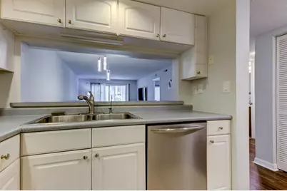 90 S Highland Avenue #112, Tarpon Springs, FL 34689 - Photo 8