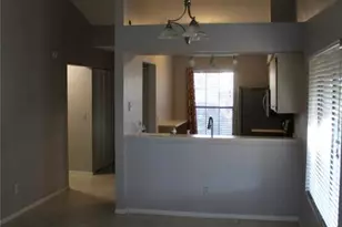 8418 Laurelon Pl, Temple Terrace, FL 33637 - Photo 10