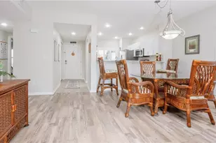 11300 Harbor Way, Largo, FL 33774 - Photo 10