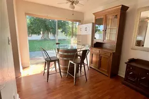 3673 Searobin Dr SE, Saint Petersburg, FL 33705 - Photo 14