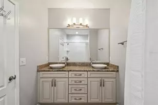3183 Bayshore Oaks Dr, Tampa, FL 33611 - Photo 32