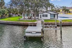 1514 Sea Gull Dr S, Saint Petersburg, FL 33707 - Photo 54