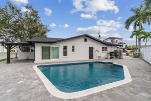 1514 Sea Gull Dr S, Saint Petersburg, FL 33707 - Photo 50