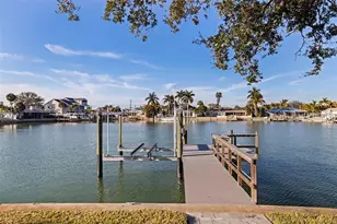 1514 Sea Gull Dr S, Saint Petersburg, FL 33707 - Photo 32