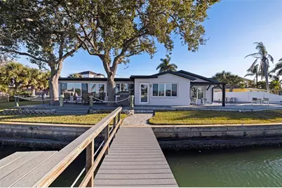 1514 Sea Gull Drive S, Saint Petersburg, FL 33707 - Photo 22