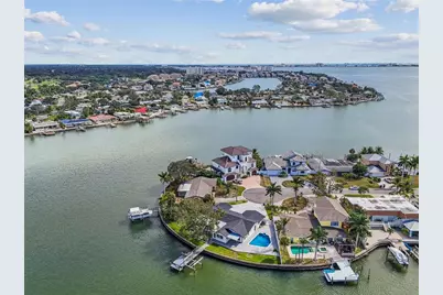 1514 Sea Gull Drive S, Saint Petersburg, FL 33707 - Photo 38