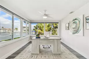 1514 Sea Gull Dr S, Saint Petersburg, FL 33707 - Photo 26