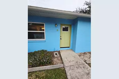 773 NE 9th Street #E, Crystal River, FL 34428 - Photo 1