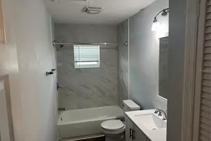 2508 Waver St, Plant City, FL 33563 - Photo 2