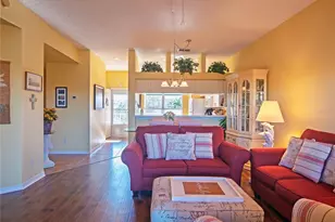 6401 99th Way N, Saint Petersburg, FL 33708 - Photo 12