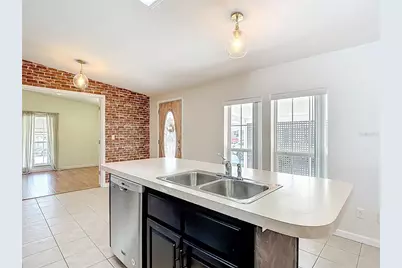 5745 Pawnee Street, Zephyrhills, FL 33542 - Photo 10