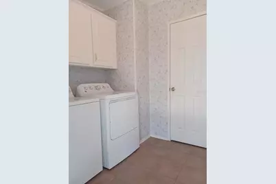 5745 Pawnee Street, Zephyrhills, FL 33542 - Photo 20