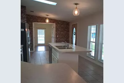 5745 Pawnee Street, Zephyrhills, FL 33542 - Photo 10