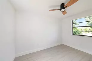 2520 W Knollwood St, Tampa, FL 33614 - Photo 6