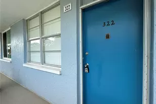 4880 Locust St NE, Saint Petersburg, FL 33703 - Photo 1