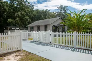 1235 Bass Blvd, Dunedin, FL 34698 - Photo 2