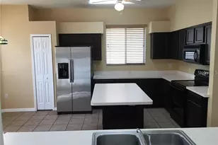 4210 Harbor Lake Dr, Lutz, FL 33558 - Photo 6