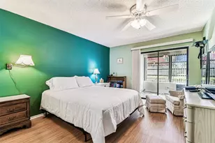 19029 US Hwy 19 N, Clearwater, FL 33764 - Photo 26