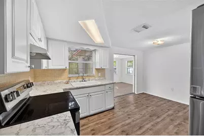 10102 Glen Moor Lane, Port Richey, FL 34668 - Photo 18