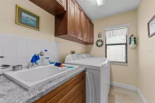 11429 Zenith Cir, Tampa, FL 33635 - Photo 48