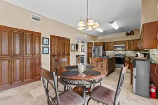 11429 Zenith Cir, Tampa, FL 33635 - Photo 16